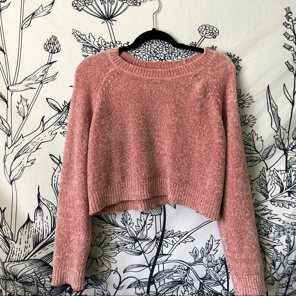 Pink soft cropped sweater